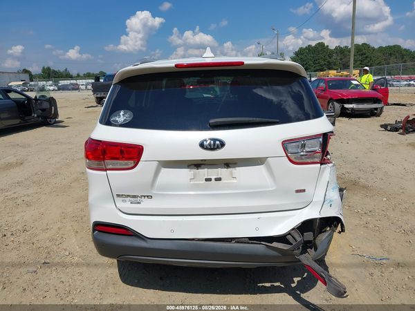 2016 KIA SORENTO 2.4L LX — I119