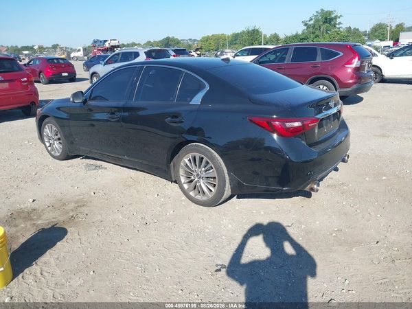 2018 INFINITI Q50 3.0T LUXE — I3
