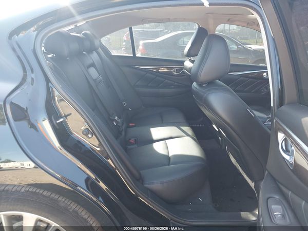 2018 INFINITI Q50 3.0T LUXE — I8