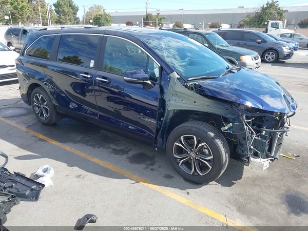 2025 TOYOTA SIENNA PLATINUM — I1
