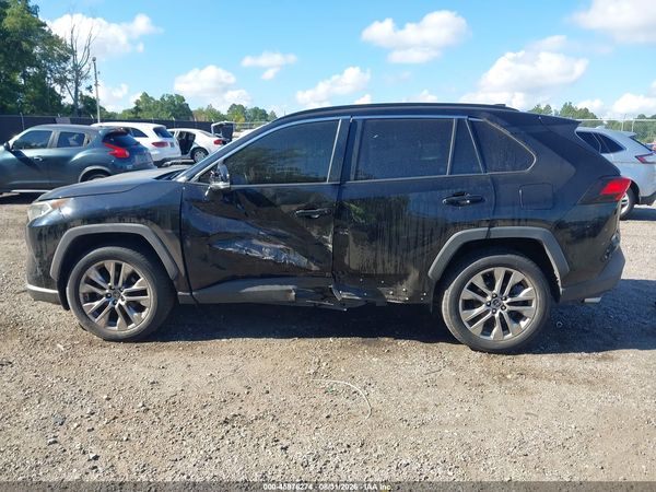 2019 TOYOTA RAV4 XLE PREMIUM — I117