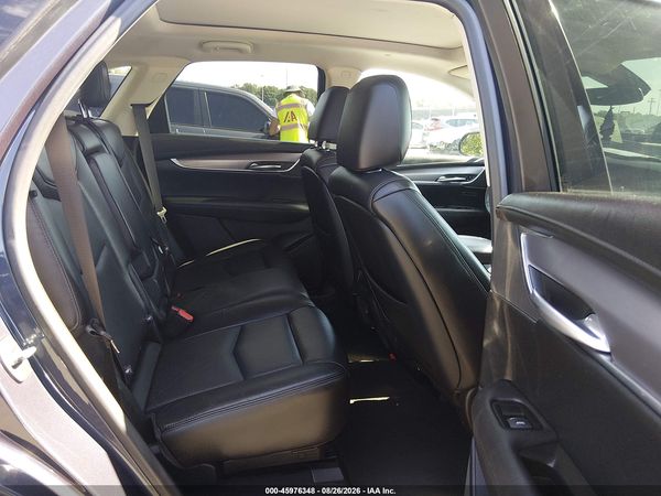 2019 CADILLAC XT5 LUXURY — I8