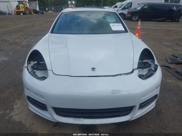 2016 PORSCHE PANAMERA 4 — I115
