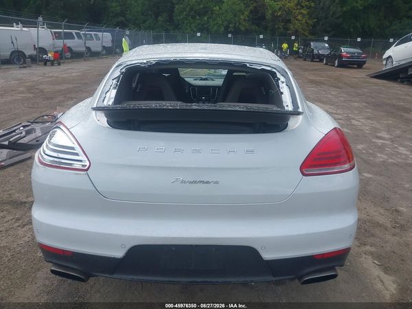 2016 PORSCHE PANAMERA 4 — I119