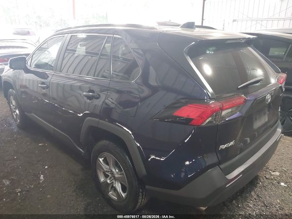 2024 TOYOTA RAV4 XLE — I3