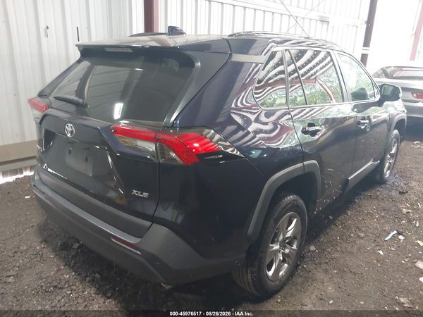 2024 TOYOTA RAV4 XLE — I4