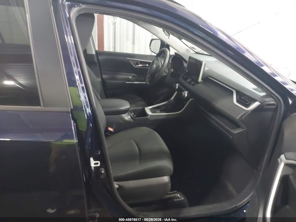 2024 TOYOTA RAV4 XLE — I5