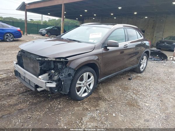 2016 MERCEDES-BENZ GLA 250 4MATIC
