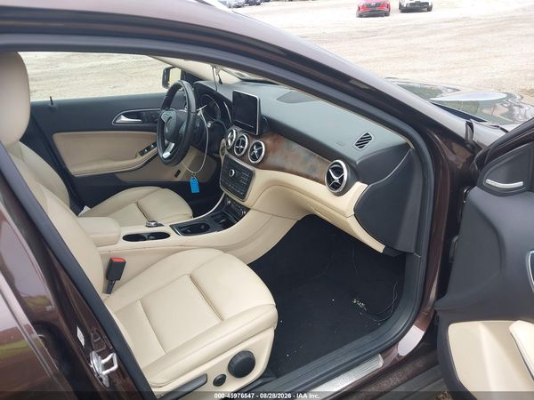 2016 MERCEDES-BENZ GLA 250 4MATIC