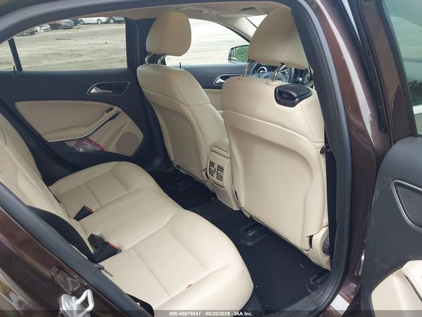 2016 MERCEDES-BENZ GLA 250 4MATIC