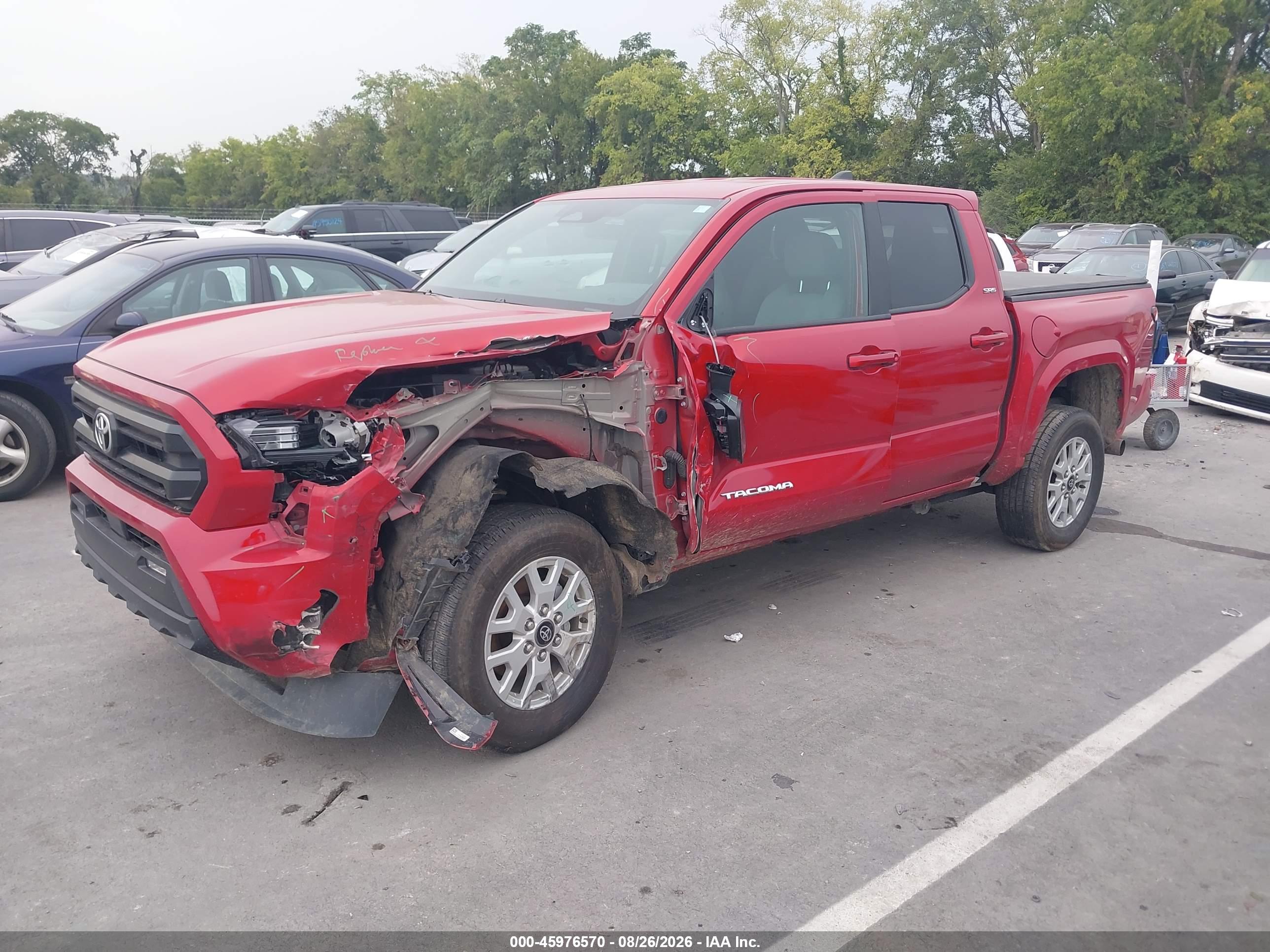 2025 TOYOTA TACOMA SR5 — I2