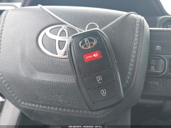 2025 TOYOTA TACOMA SR5 — I11