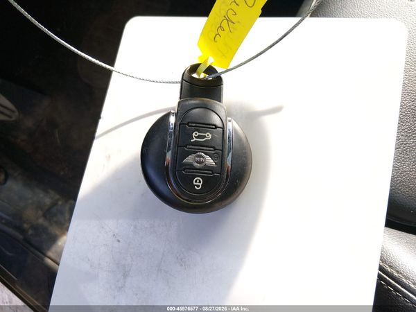 2016 MINI HARDTOP COOPER S — I11