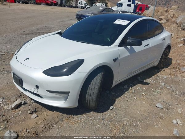 2023 TESLA MODEL 3 — I2