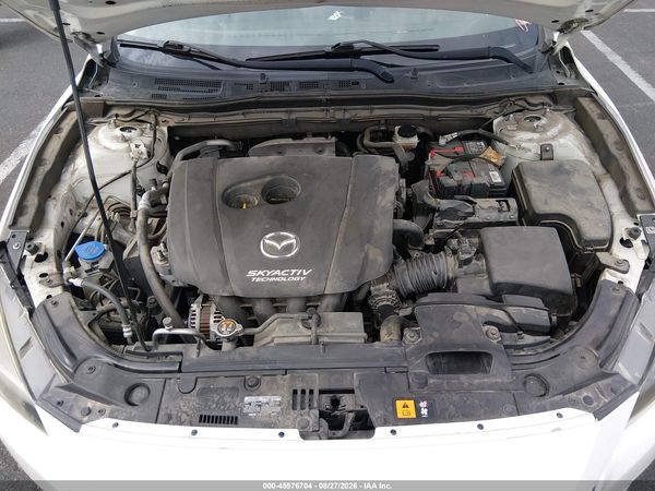 2017 MAZDA MAZDA3 TOURING — I10