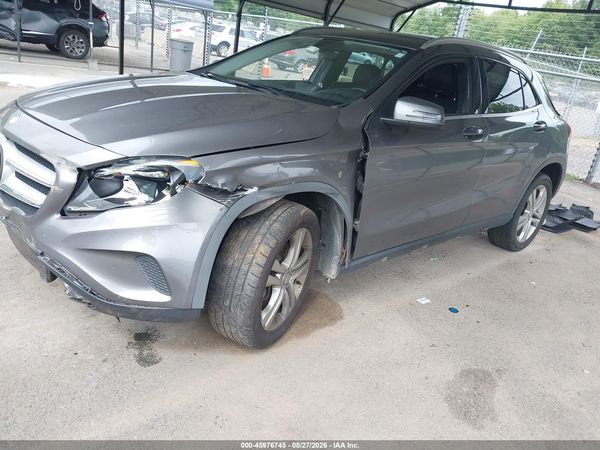 2015 MERCEDES-BENZ GLA 250 4MATIC — I2