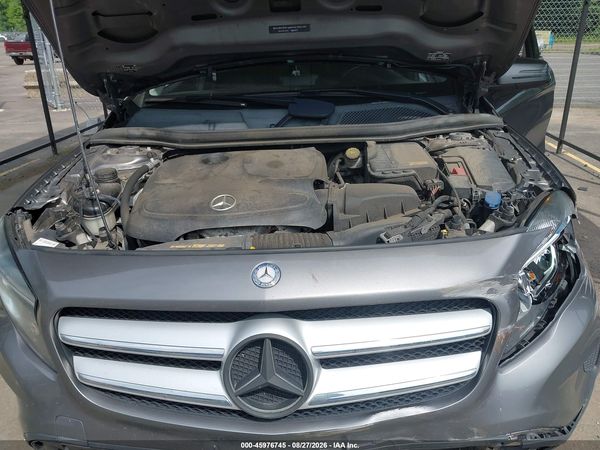 2015 MERCEDES-BENZ GLA 250 4MATIC — I10
