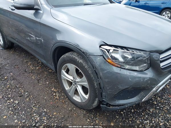 2017 MERCEDES-BENZ GLC 300 4MATIC — I6