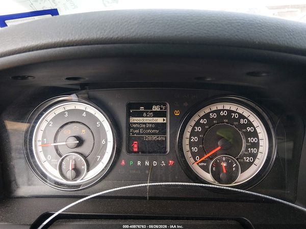 2019 RAM 1500 CLASSIC TRADESMAN  4X2 6'4 BOX — I7