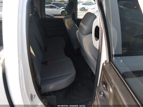 2019 RAM 1500 CLASSIC TRADESMAN  4X2 6'4 BOX — I8