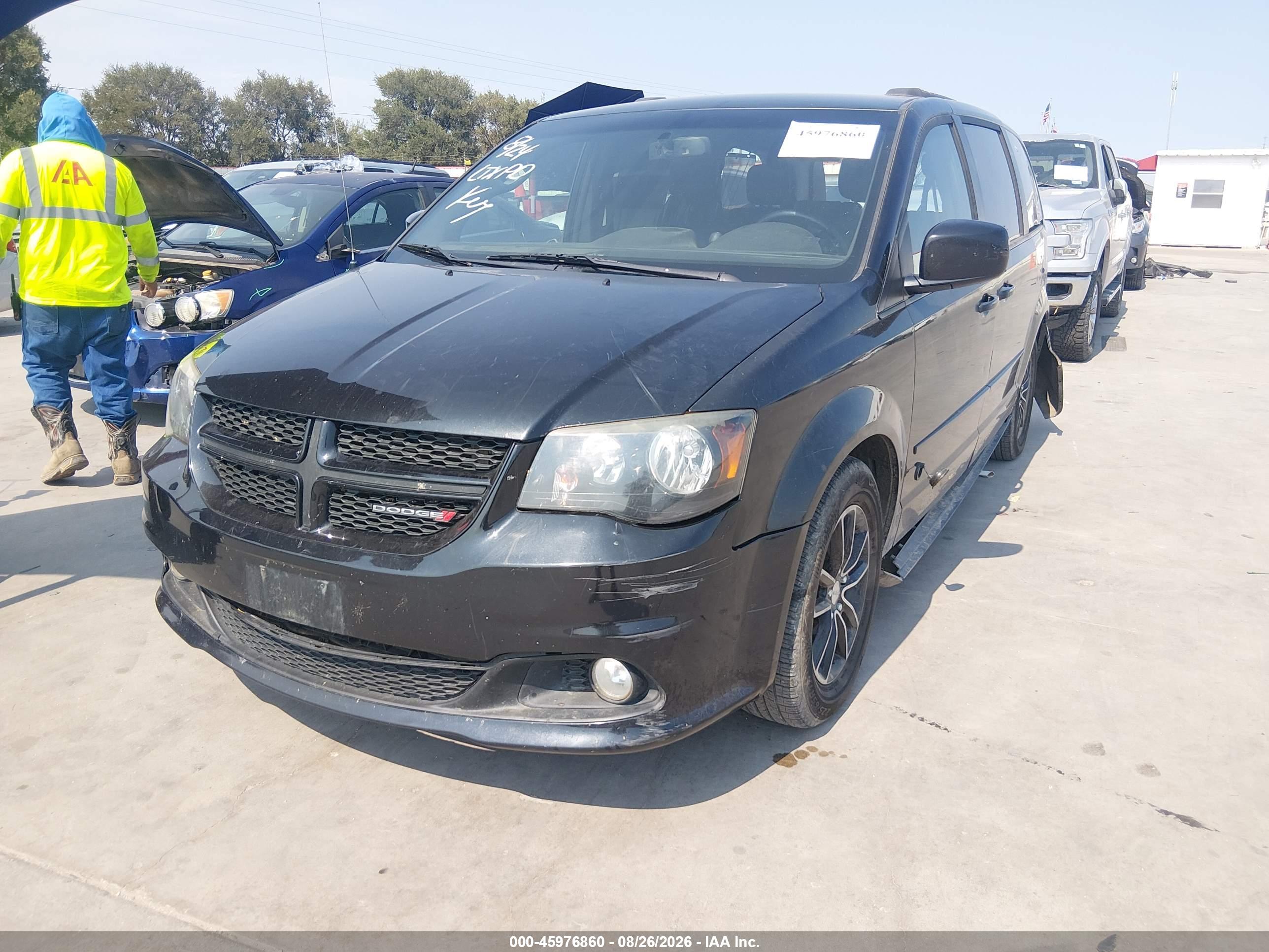 2017 DODGE GRAND CARAVAN GT — I2