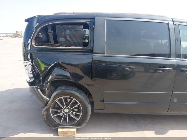 2017 DODGE GRAND CARAVAN GT — I152