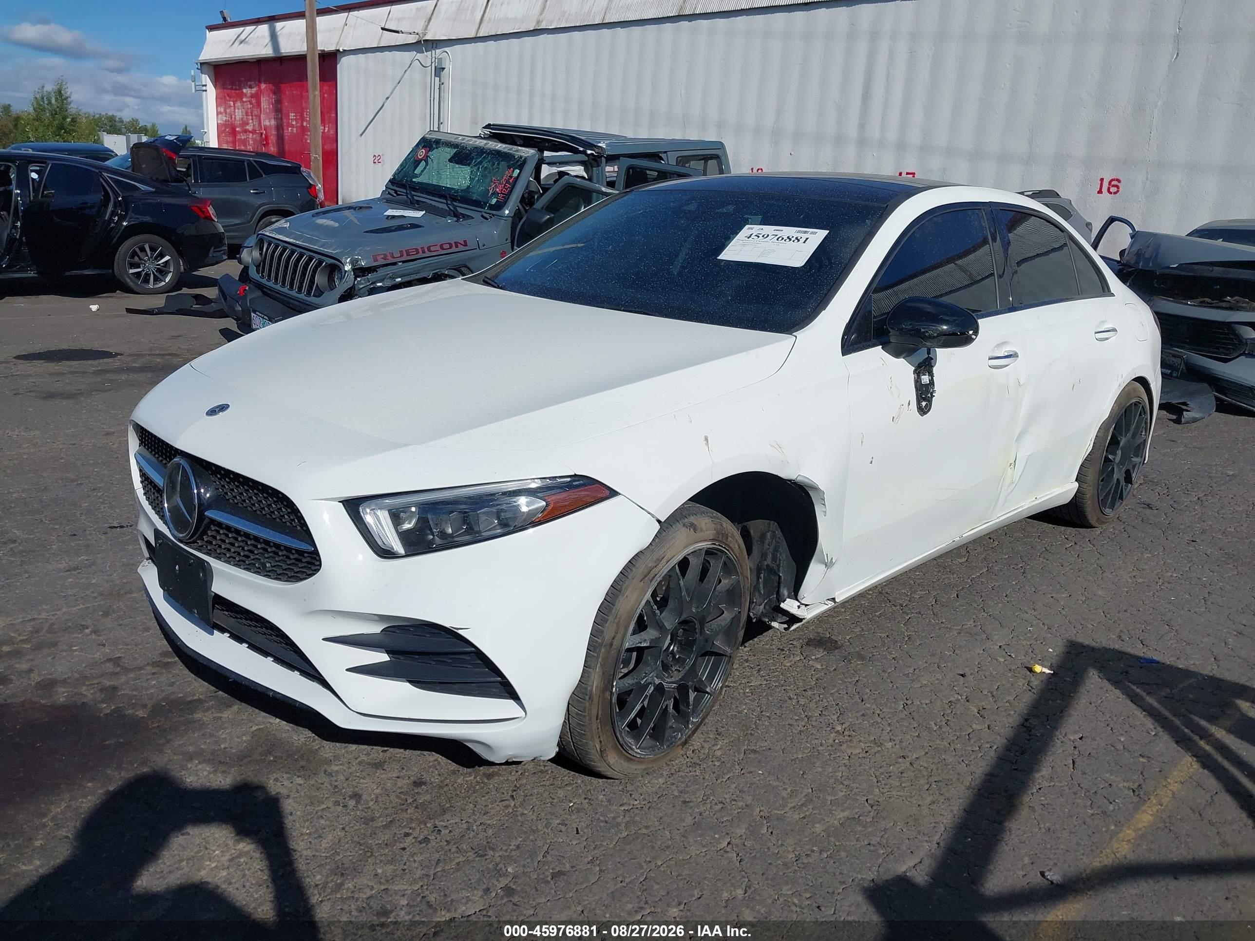 2019 MERCEDES-BENZ A 220 A220 — I2
