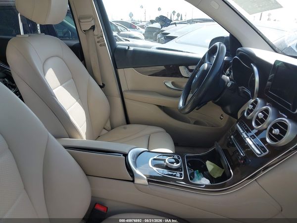 2019 MERCEDES-BENZ GLC 300 GLC300