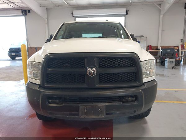 2018 RAM 3500 TRADESMAN  4X4 8' BOX