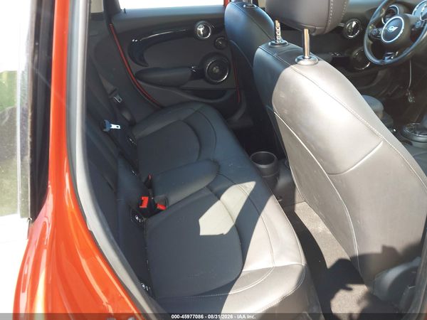 2019 MINI HARDTOP COOPER — I8