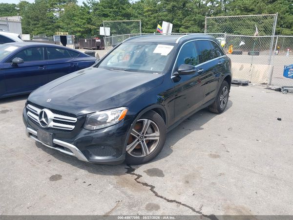 2019 MERCEDES-BENZ GLC 300 4MATIC — I2