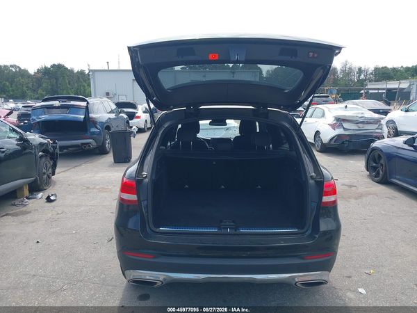 2019 MERCEDES-BENZ GLC 300 4MATIC — I153
