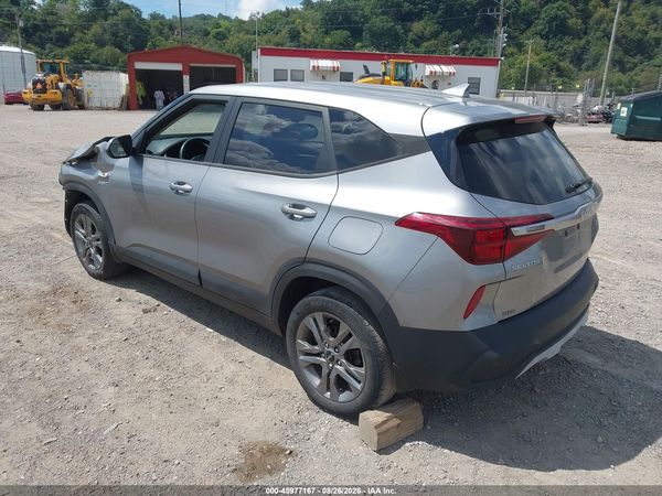 2023 KIA SELTOS LX