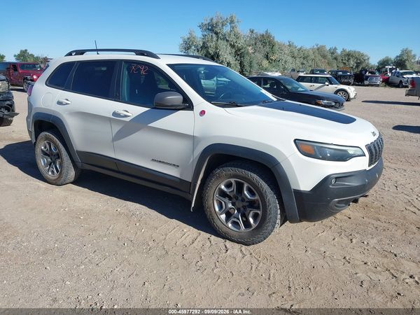 2019 JEEP CHEROKEE TRAILHAWK 4X4 — I1