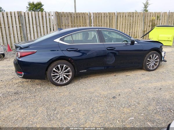 2019 LEXUS ES 300H — I116