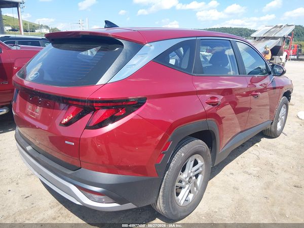 2025 HYUNDAI TUCSON SE — I4