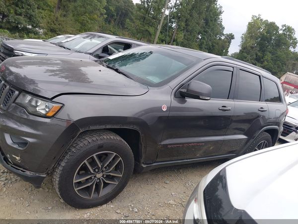 2017 JEEP GRAND CHEROKEE TRAILHAWK 4X4