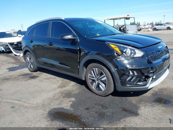 2022 KIA NIRO LXS SE — I1