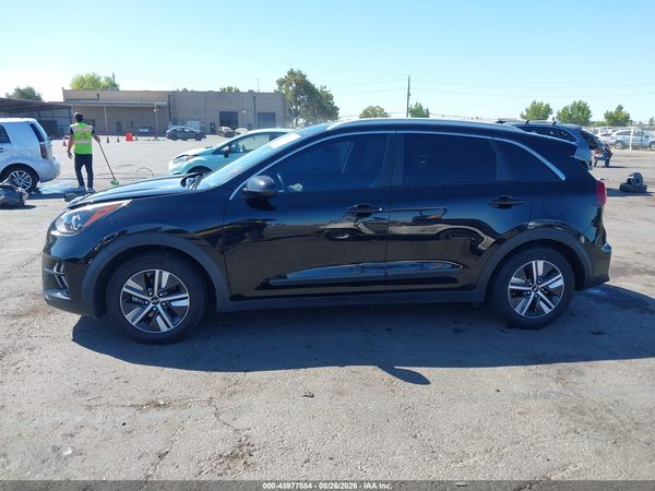 2022 KIA NIRO LXS SE — I117