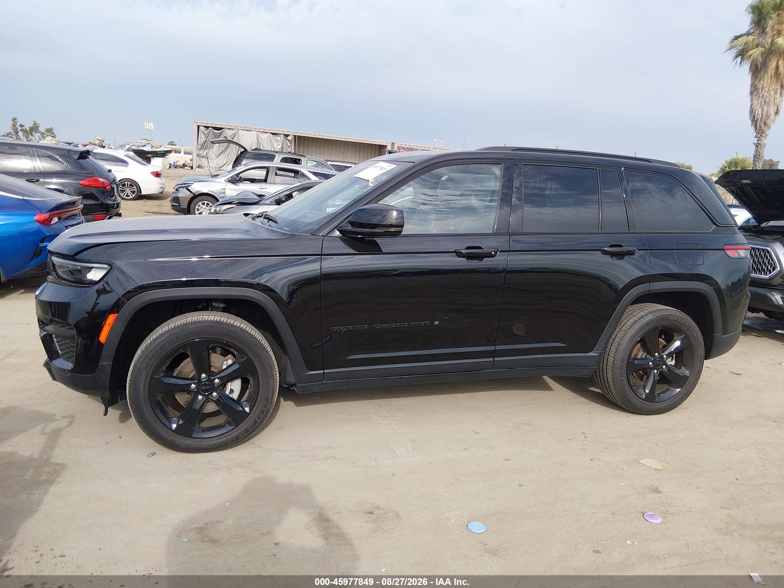 2023 JEEP GRAND CHEROKEE ALTITUDE 4X4