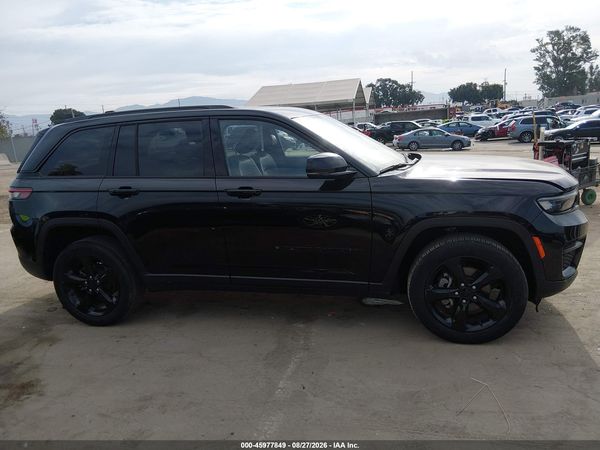 2023 JEEP GRAND CHEROKEE ALTITUDE 4X4