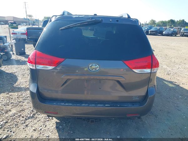 2012 TOYOTA SIENNA XLE 7 PASSENGER