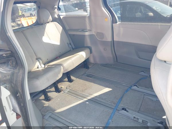 2012 TOYOTA SIENNA XLE 7 PASSENGER