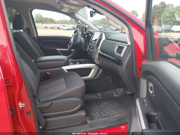 2020 NISSAN TITAN