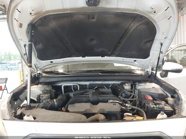 2019 SUBARU OUTBACK 2.5I PREMIUM — I10