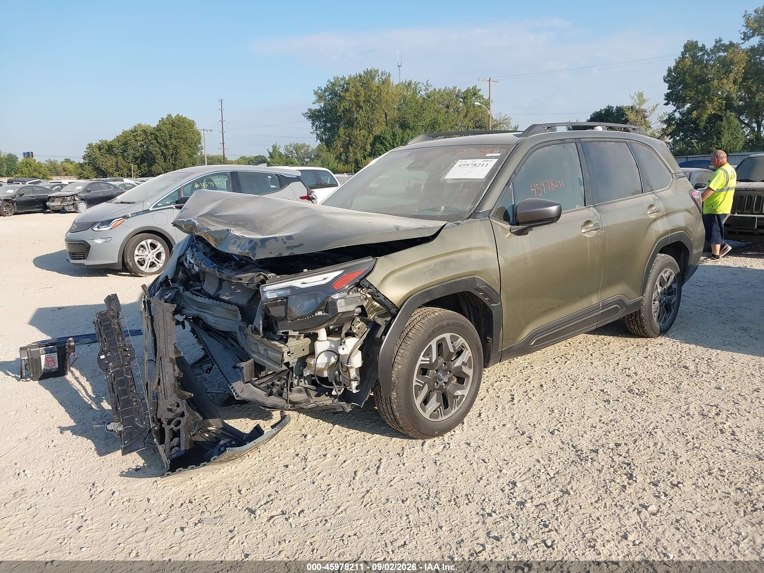 2025 SUBARU FORESTER PREMIUM — I2