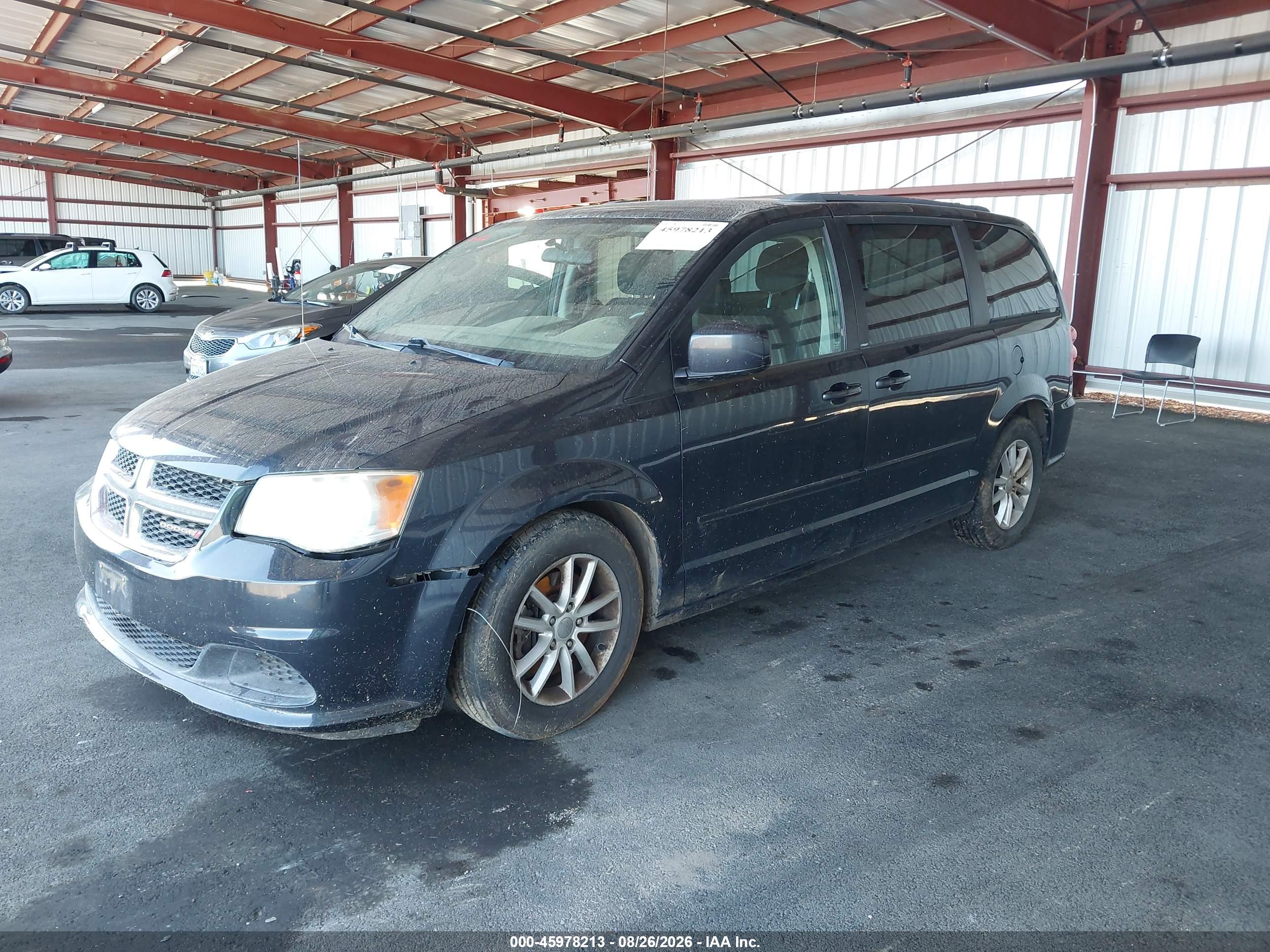 2013 DODGE GRAND CARAVAN SXT — I2
