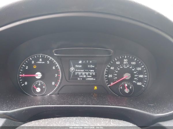 2017 KIA SORENTO 2.4L LX — I7
