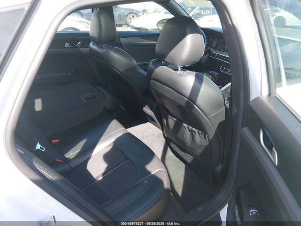 2021 KIA K5 GT-LINE — I8