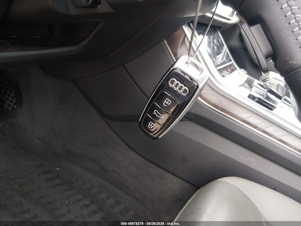 2019 AUDI Q8 55 PREMIUM — I11